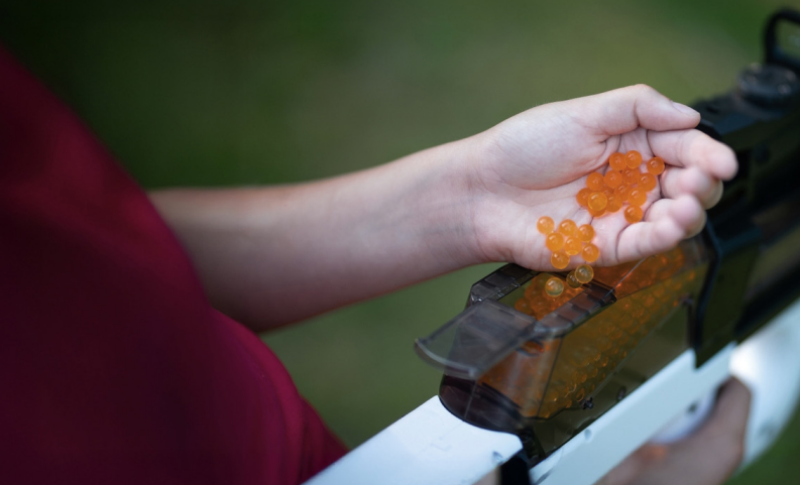 Os perigos das gel blasters para a saúde ocular