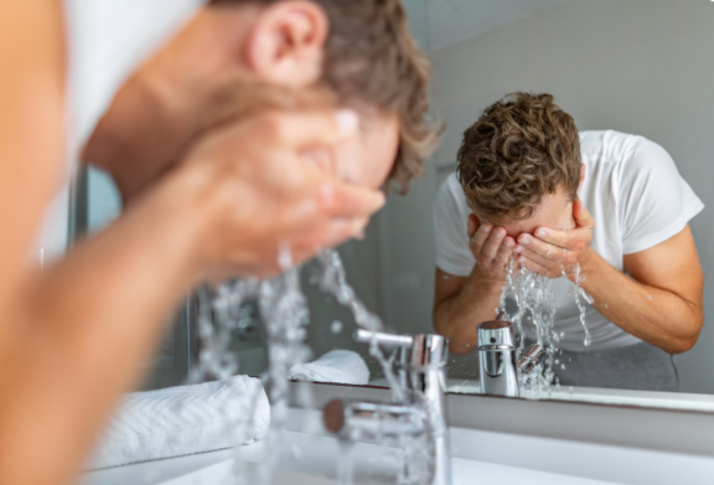 É necessário fazer higienização dos olhos?