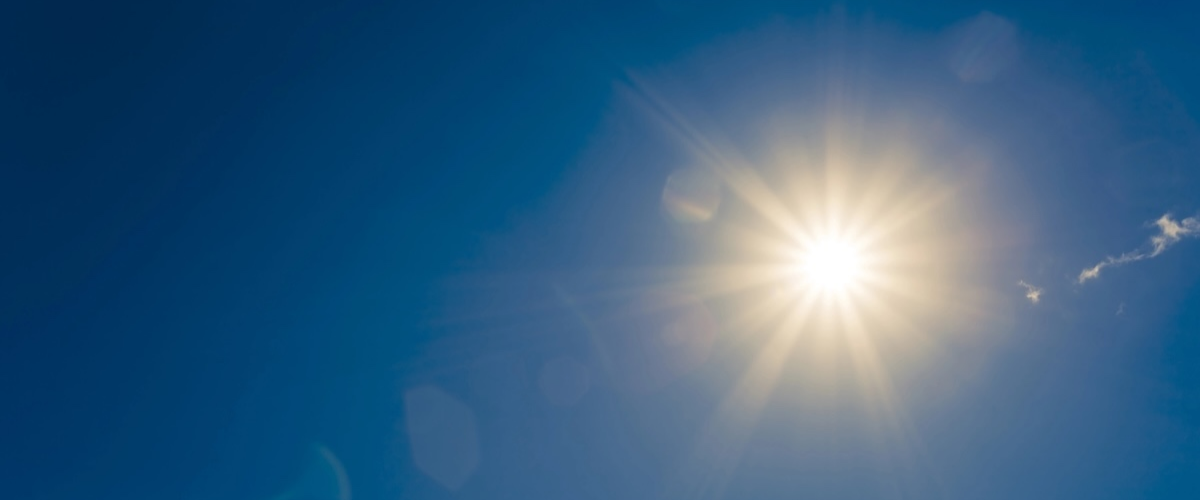 Sintomas incluem excesso de sardas, manchas escuras e envelhecimento precoce da pele.
Leia mais...